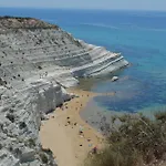 Silvana * مازارا ديل فالو